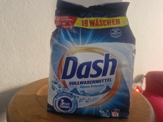 Poudre lessive Dash fraîche 19 lavages