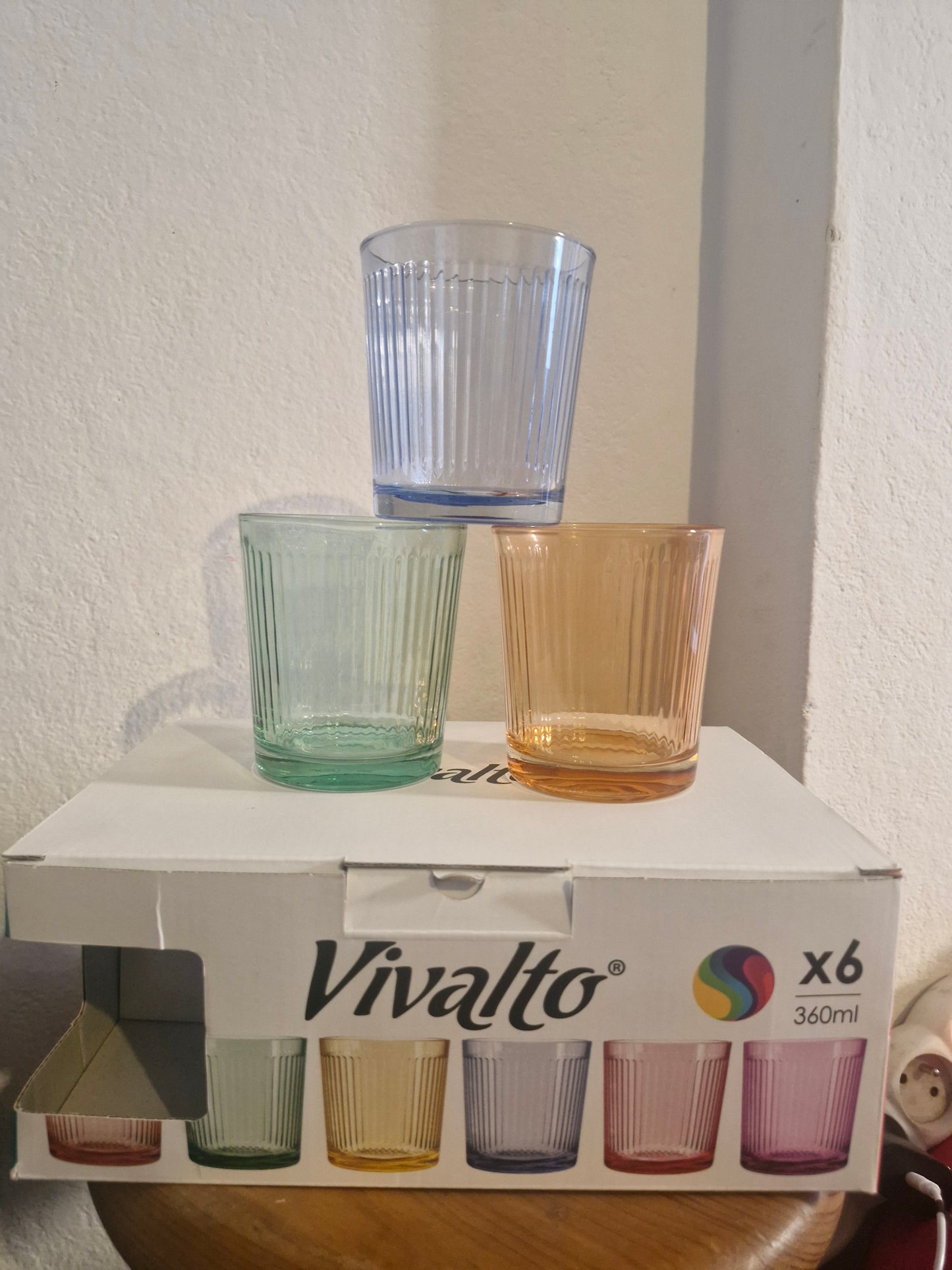 Tasse en verre rayé 360ml 6  assorti couleur le lot